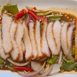ตำเหลาคอหมูย่าง