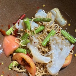 ตำมาม่าพรุน