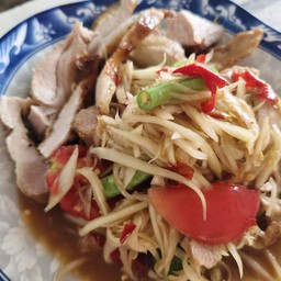 หมูตกครก