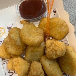 นักเก็ตไก่ 6 ชิ้น