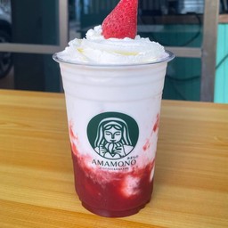 Strawberry Fresh milk Freppe นมสดสตอเบอรี่ปั่น
