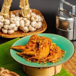 ปีกไก่ทอดขมิ้น