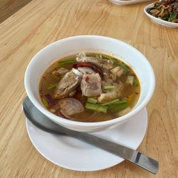 ต้มแซ่บกระดูกอ่อนหมู