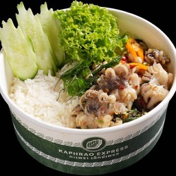 ข้าวกะเพราหนวดปลาหมึก
