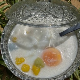 บัวลอยไข่หวานกะทิสด