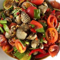 ตำแซ่บสะบัดครก byคุณนายโฮ-ม.หอการค้า