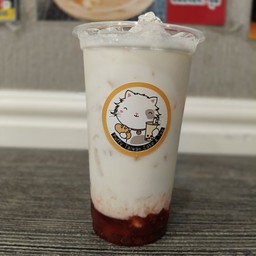 นมสดสตอเบอรี่แก้วใหญ่