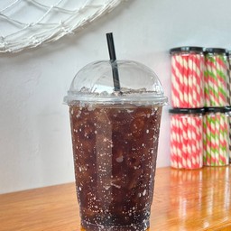 โค้กแก้วโอ่ง