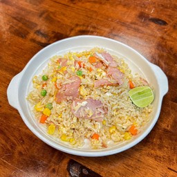 ข้าวผัดแฮม