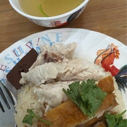 เอ้ก อี เอ้ก ข้าวมันไก่ตอน