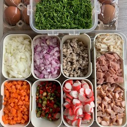 ข้าวไข่เจียวบุฟเฟต์