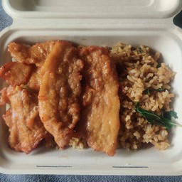 ผัดกะเพราคลุกข้าว+ทอดน้ำปลา