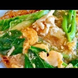 ซื้อราดหน้าใส่ไข่3ถุงฟรีราดหน้าธรรมดา1ถุง