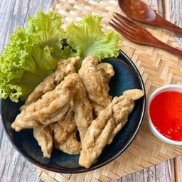 ลูกชิ้นทอดปลาระเบิด
