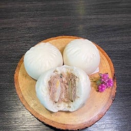 D16 ซาลาเปาหมูสับ+ไข่ต้ม