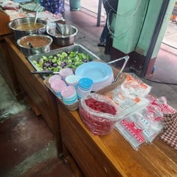 ข้าวแกง เจ๊หล้า
