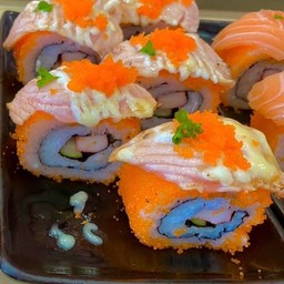 แซลมอนโรลเบิร์น