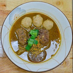 เกาเหลาเนื้อตุ๋น