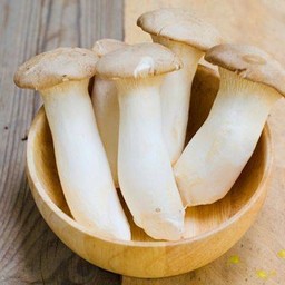 เห็ดออรินจิ 3 ดอก