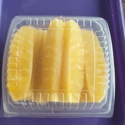 สัปปะรดห้วยมุ่น ตลาดนัดเรือบิน สาขา2