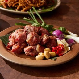 แหนมหมูซี่โครงอ่อนทอด