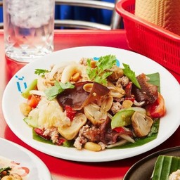 ยำเห็ดรวมมิตร