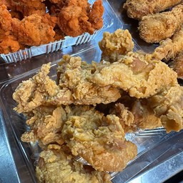 หนังไก่ทอด