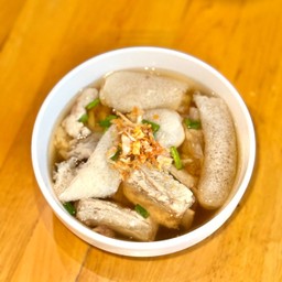 ซุปเยื่อไผ่กระดูกหมู