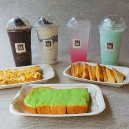 Bear milk Phuket นมหมี ภูเก็ต ฉลอง