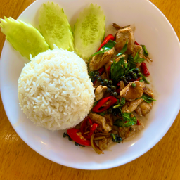 ข้าวผัดฉ่าไก่