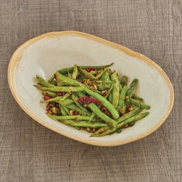 ถั่วแขกผัดพริกกระเทียม