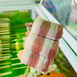 ใส้กรอกไก่พันเบคอน