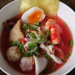 ก๋วยเตี๋ยวบ้านอุ๊ حلال