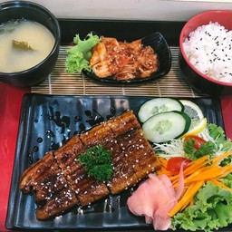 เซ็ตข้าวปลาไหลย่าง