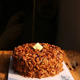 Almond caramel coffee cake 2 LB.