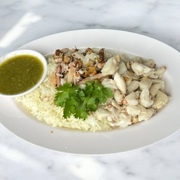 ข้าวคลุกพริกเกลือปู พิเศษปูก้อน