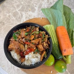 ครัวคุณน้ำ 15/28 ถนนตัดใหม่ทุ่งนาเมี่ยง ซ.ร้านมูนไนท์ ต.กุดป่อง อ.เมือง จ.เลย 42000 เมืองเลย