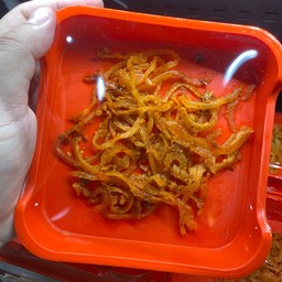 หนังหมูหมักหม่าล่า