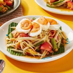 ส้มตำไทยไข่เค็ม