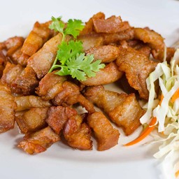 หมูสามชั้นทอดน้ำปลา