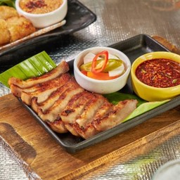 คอหมูย่างกระทะร้อน