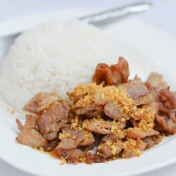 หมูกระเทียม+ข้าวสวย