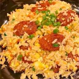 ข้าวผัดกุนเชียง