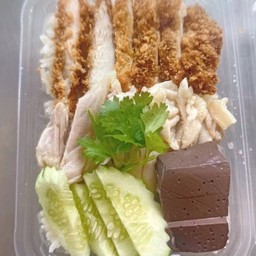 ข้าวมันไก่รวม (ต้ม+ทอด)