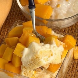 Mango Fresh Cream Shortcake