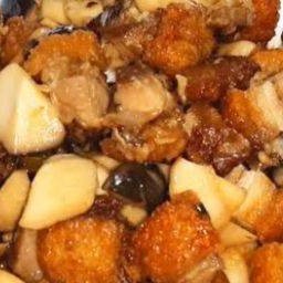 ผัดเห็ดออริจิหมูกรอบ