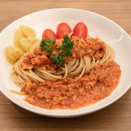 สปาเก็ตตี้โบโลเนสไก่