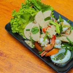 ยำรวมมิตรทะเล