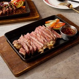 เนื้อโคขุนย่างกระทะร้อน