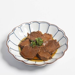 ลิ้นหมูตุ๋น